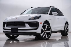 2023 Porsche Macan SUV