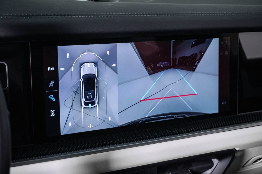 2026 Porsche Cayenne Coup E-Hybrid - Photo 23