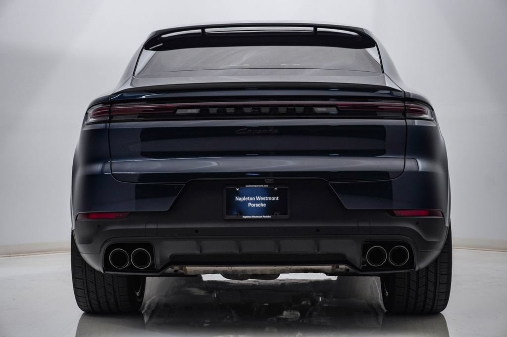 2026 Porsche Cayenne Coup E-Hybrid - Photo 10