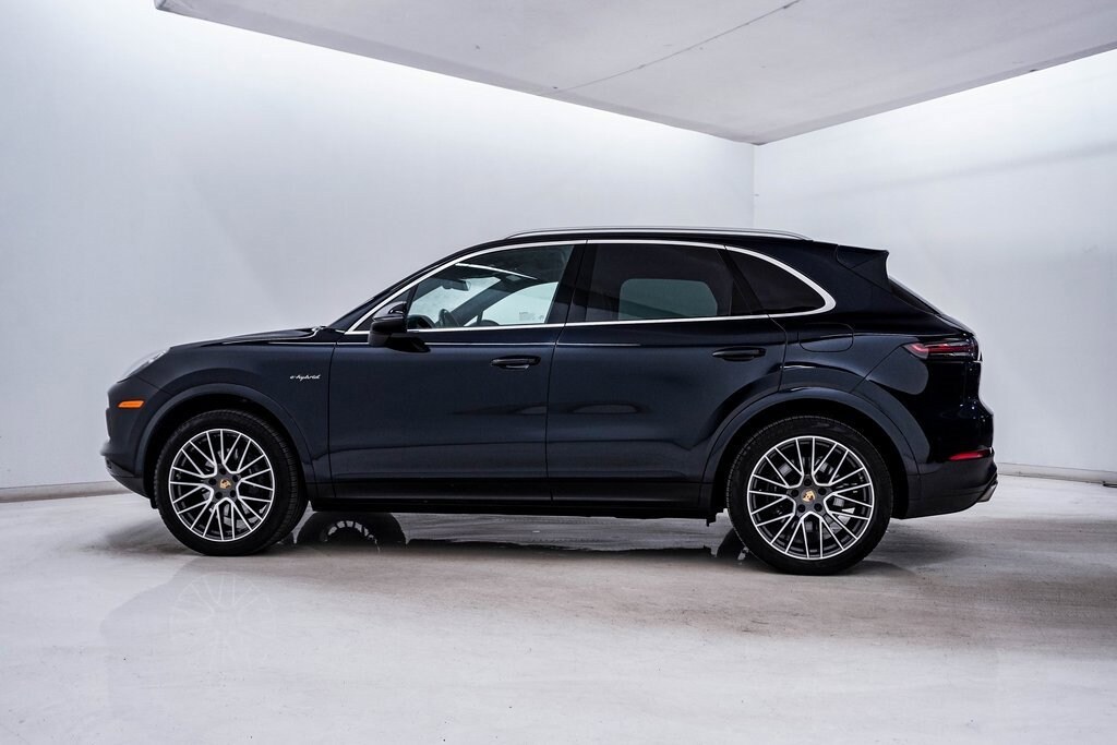 Certified 2022 Porsche Cayenne E-Hybrid SUV