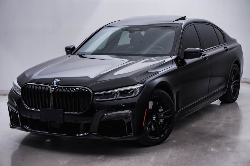 Used 2022 BMW 750i xDrive Sedan