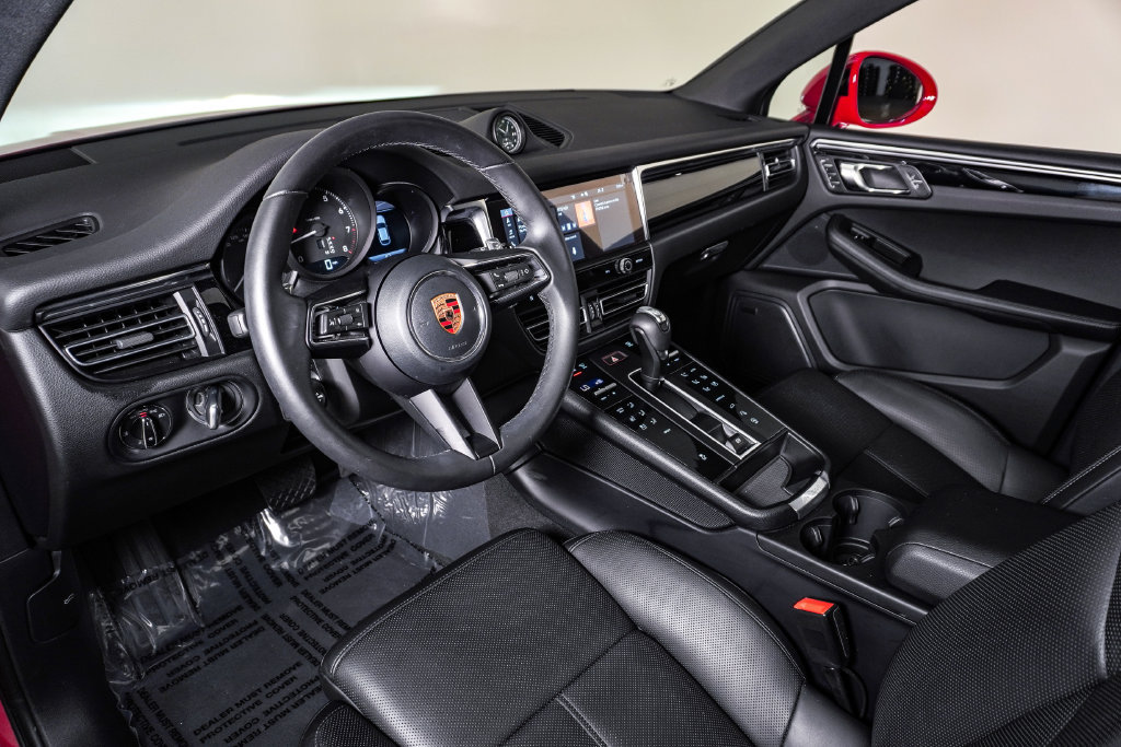 Certified 2026 Porsche Macan SUV