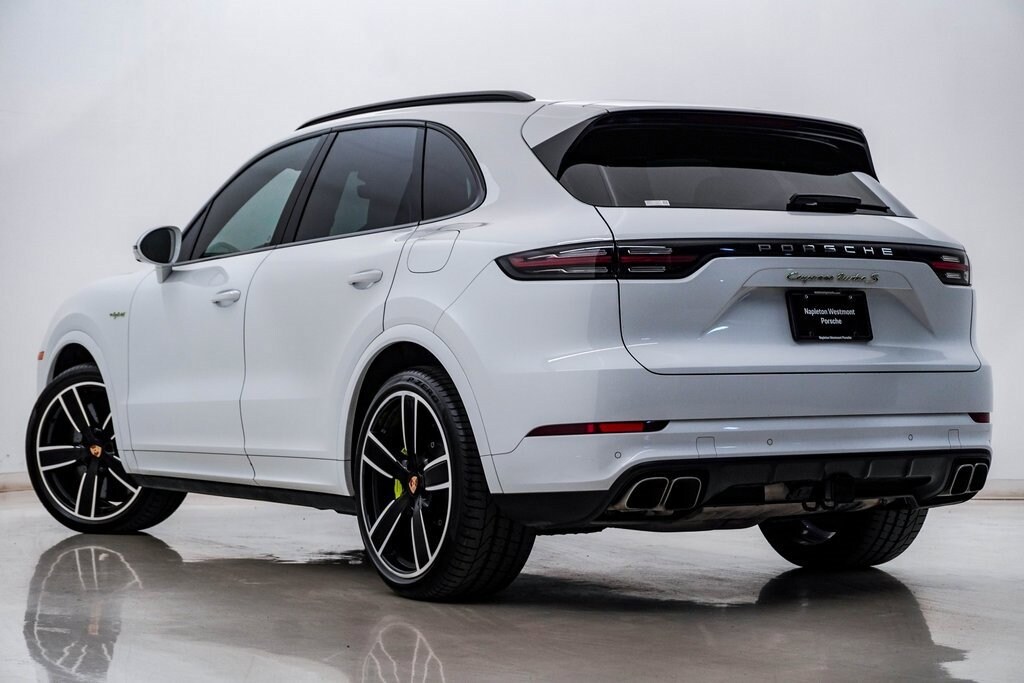 Certified 2023 Porsche Cayenne E-Hybrid Turbo S SUV