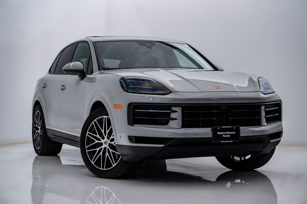 2025 Porsche Cayenne Base - Photo 8
