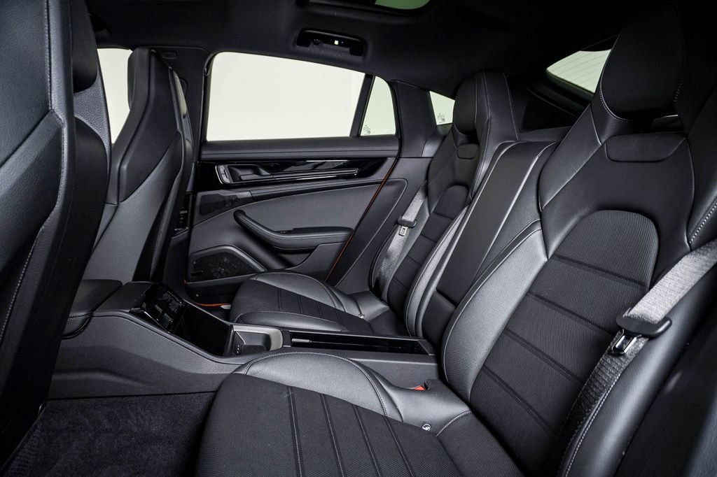 2025 Porsche Panamera Base - Photo 17