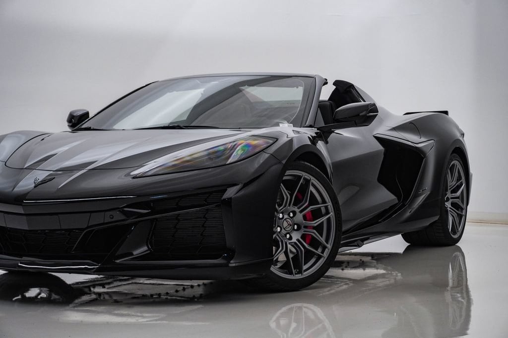 Used 2023 Chevrolet Corvette Z06 2LZ Convertible