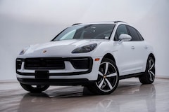 2025 Porsche Macan SUV