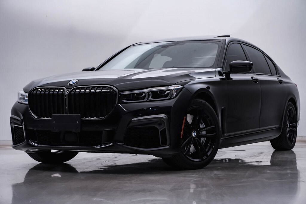 Used 2022 BMW 750i xDrive Sedan