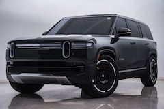 2025 Rivian R1S SUV