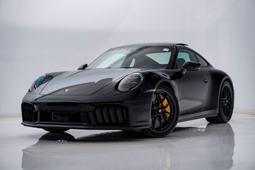 2025 Porsche 911