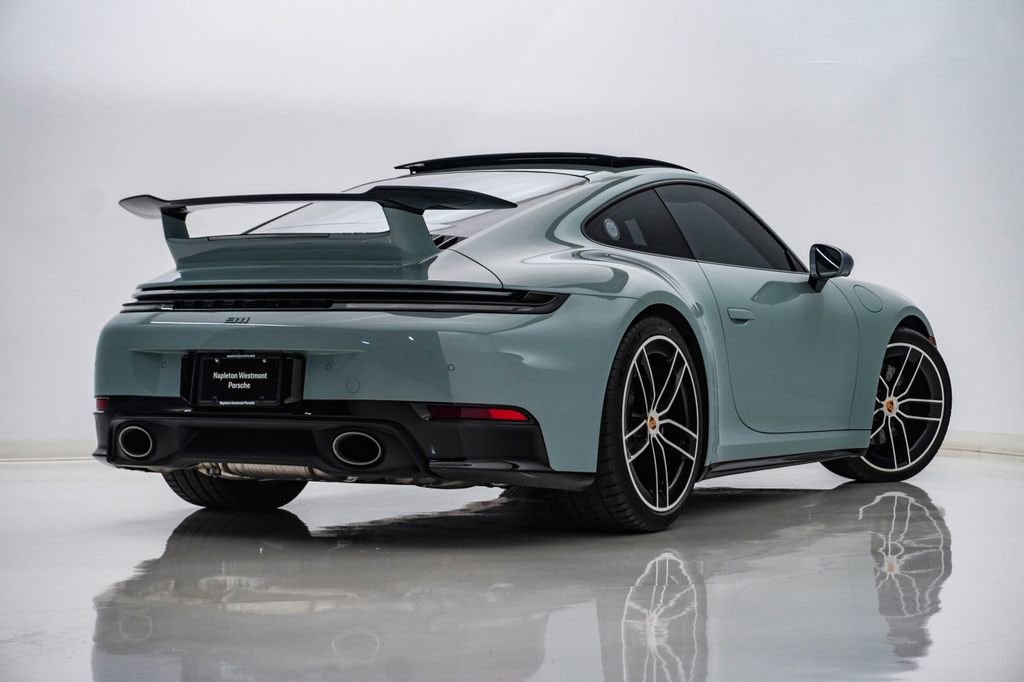 2025 Porsche 911 T - Photo 11