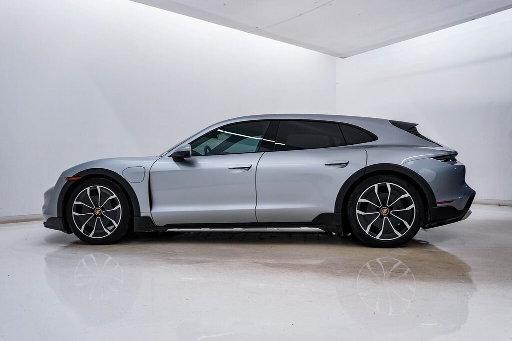 Certified 2024 Porsche Taycan Cross Turismo 4 Wagon
