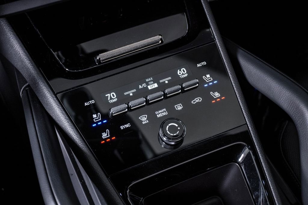 2025 Porsche Cayenne Base - Photo 24