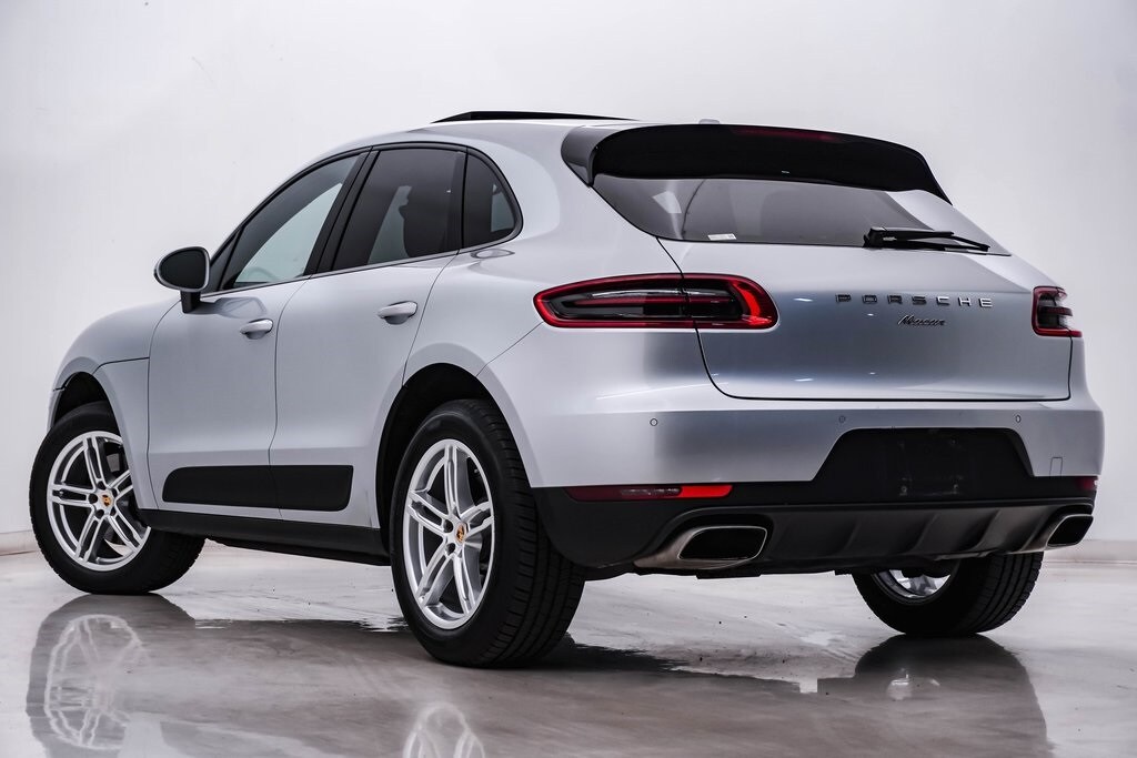 2018 Porsche Macan photo 3