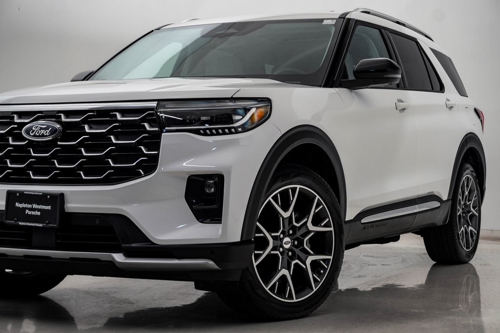Used 2025 Ford Explorer Platinum SUV