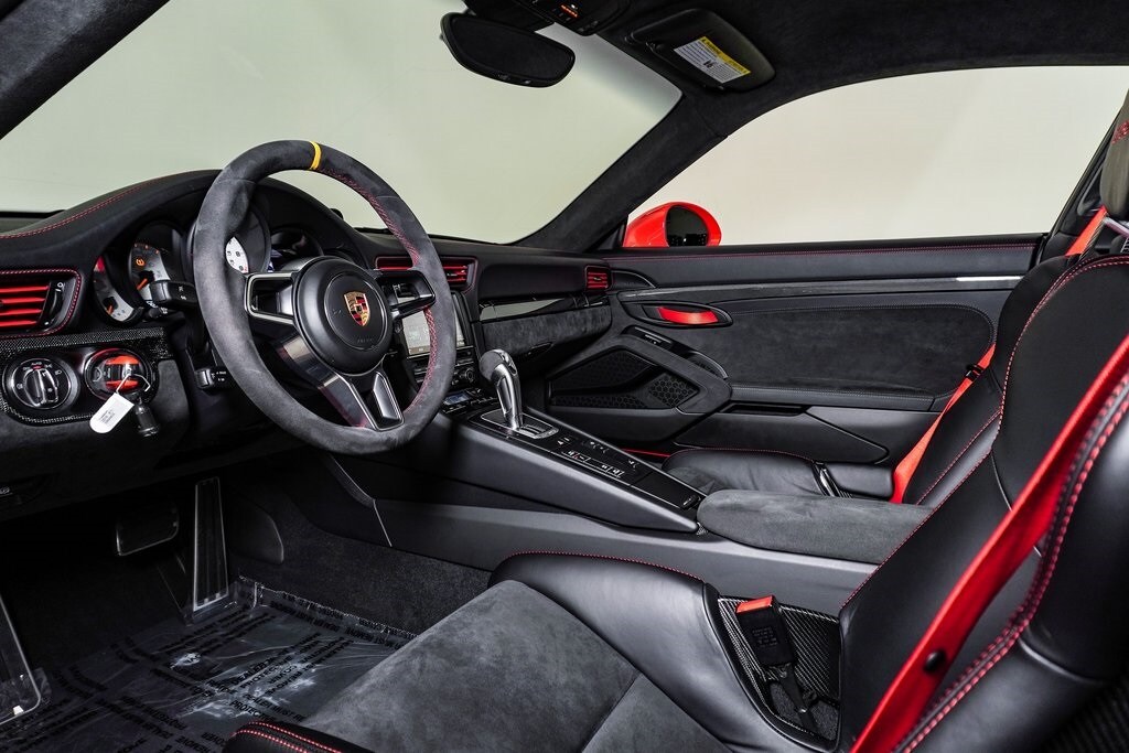 2016 Porsche 911 GT3 RS photo 4