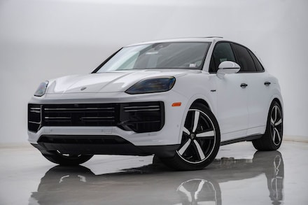 2026 Porsche Cayenne E-Hybrid SUV