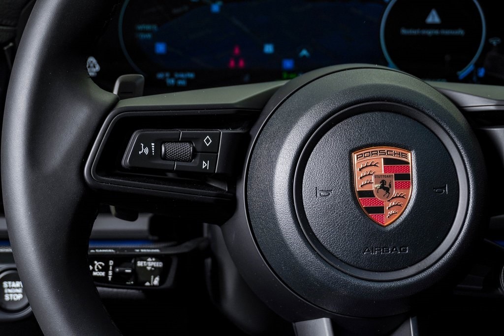2026 Porsche Panamera 4 E-Hybrid - Photo 21