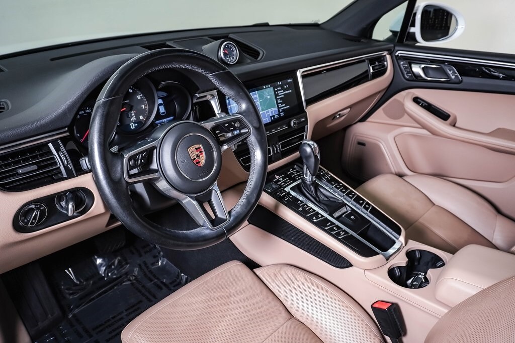 2020 Porsche Macan photo 4