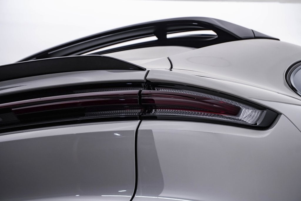 2025 Porsche Cayenne Coup Turbo E-Hybrid - Photo 13