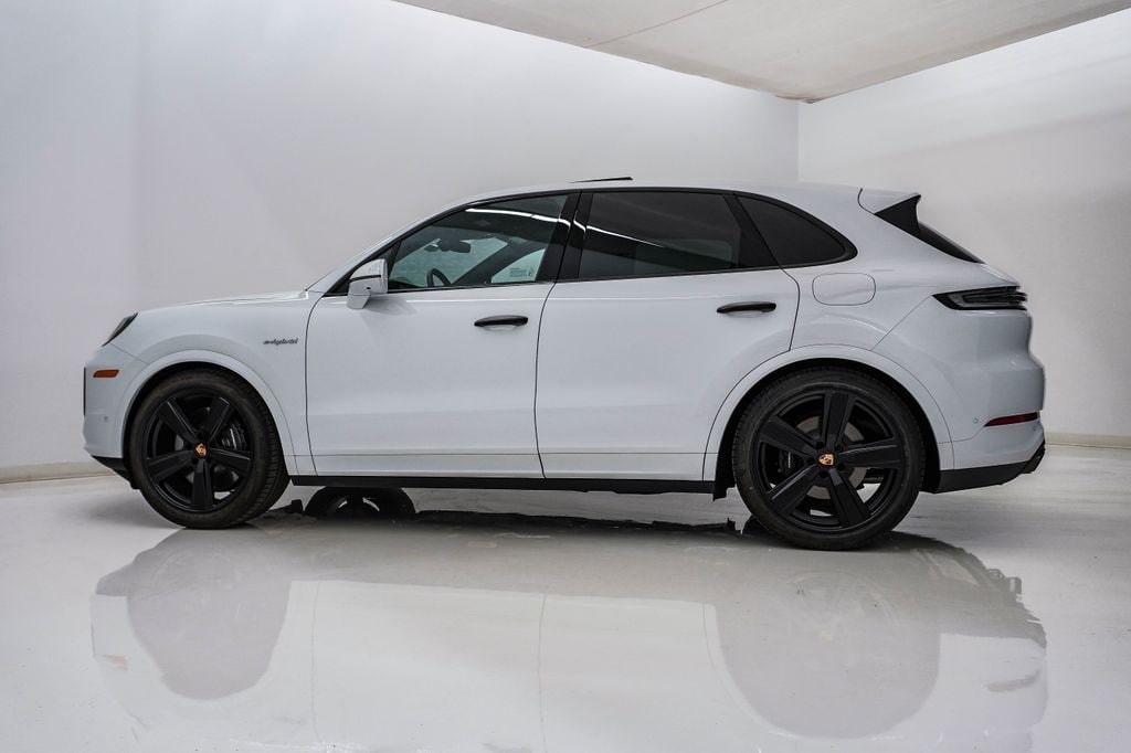 New 2026 Porsche Cayenne E-Hybrid SUV