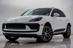 2026 Porsche Macan SUV