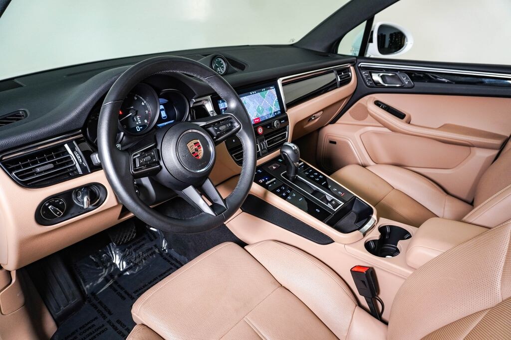 Certified 2025 Porsche Macan SUV