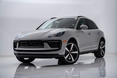 2026 Porsche Macan SUV