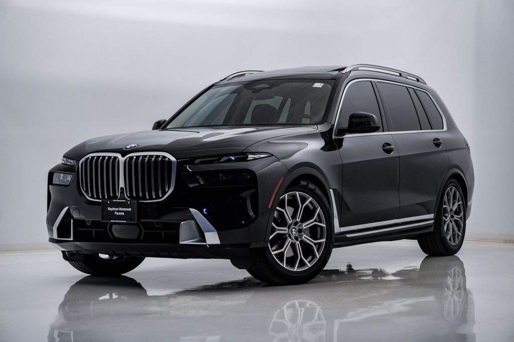 2024 BMW X7 40i