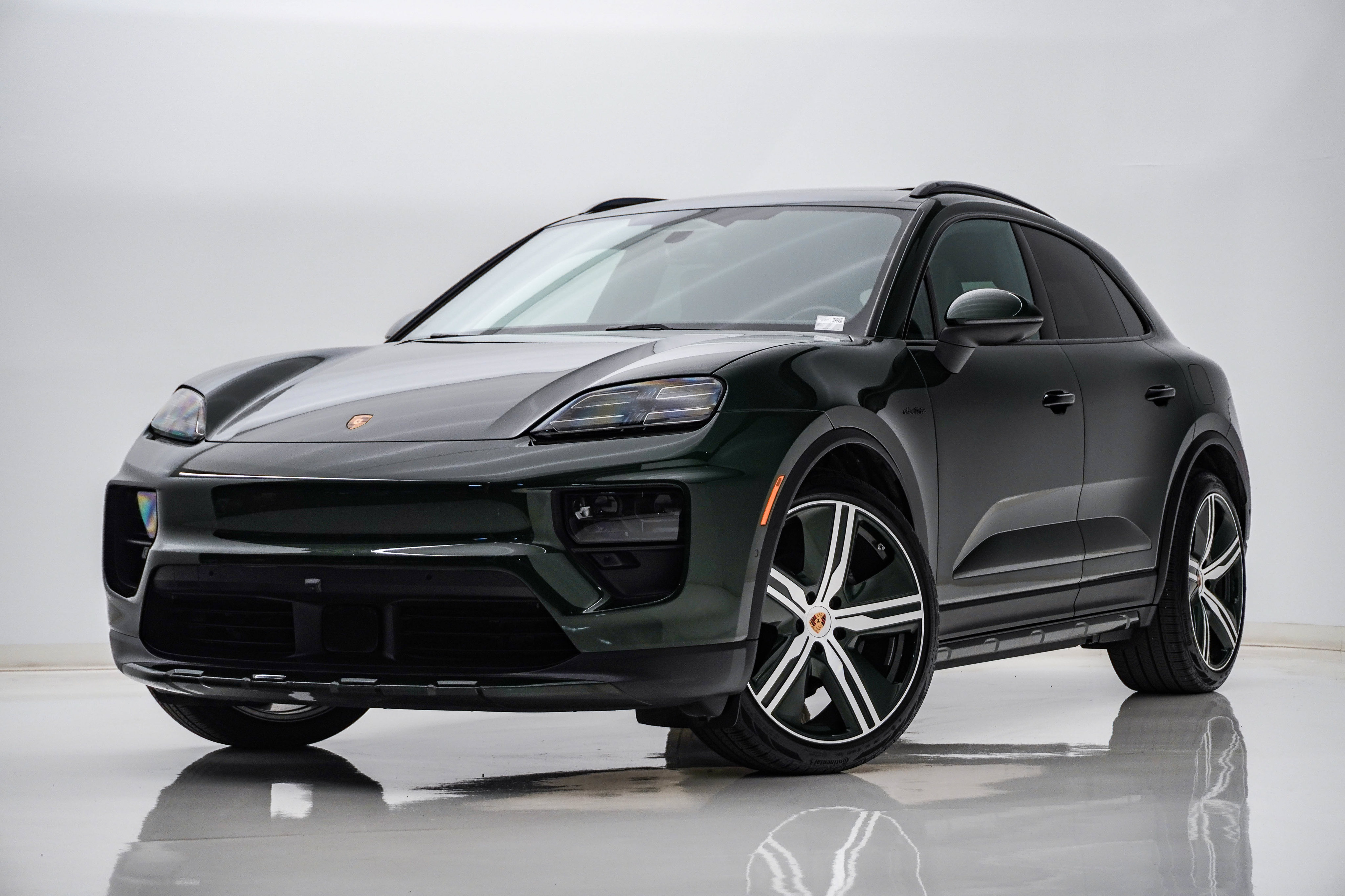  Porsche Macan Electric