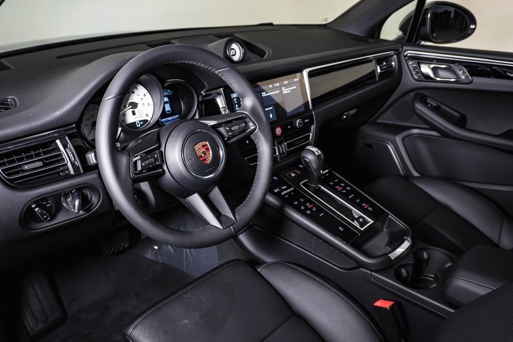 New 2026 Porsche Macan SUV