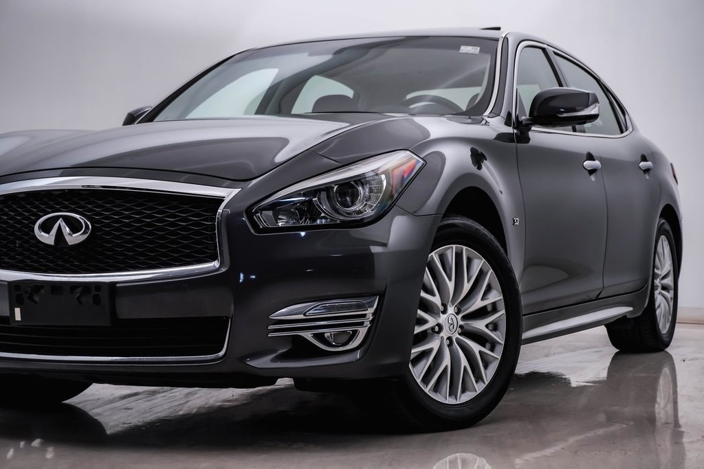 Used 2015 INFINITI Q70L 3.7 with VIN JN1BY1PR8FM832122 for sale in Westmont, IL