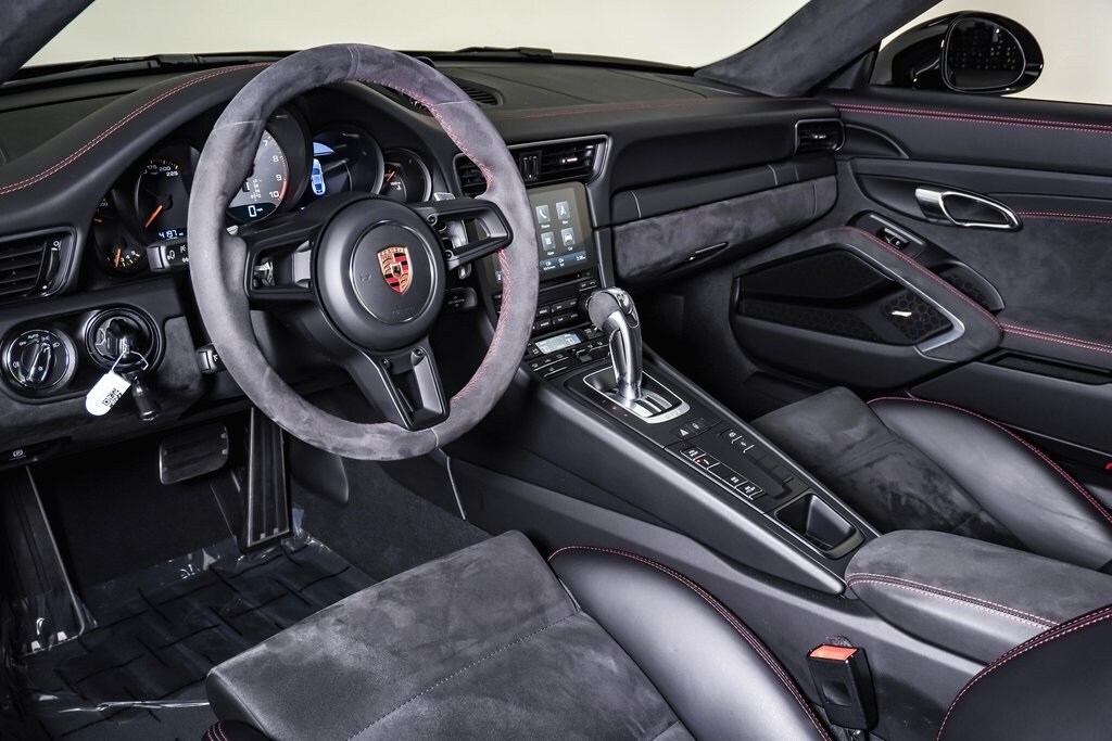 2018 Porsche 911 GT3 photo 4