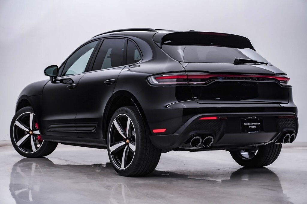 2026 Porsche Macan S photo 3