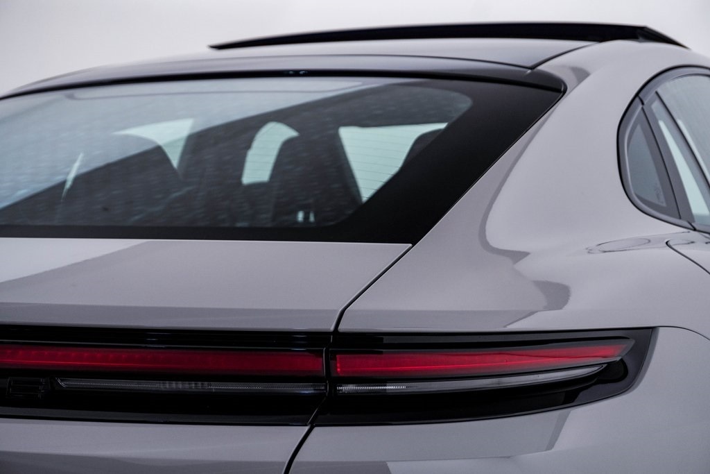 2026 Porsche Panamera Base - Photo 13