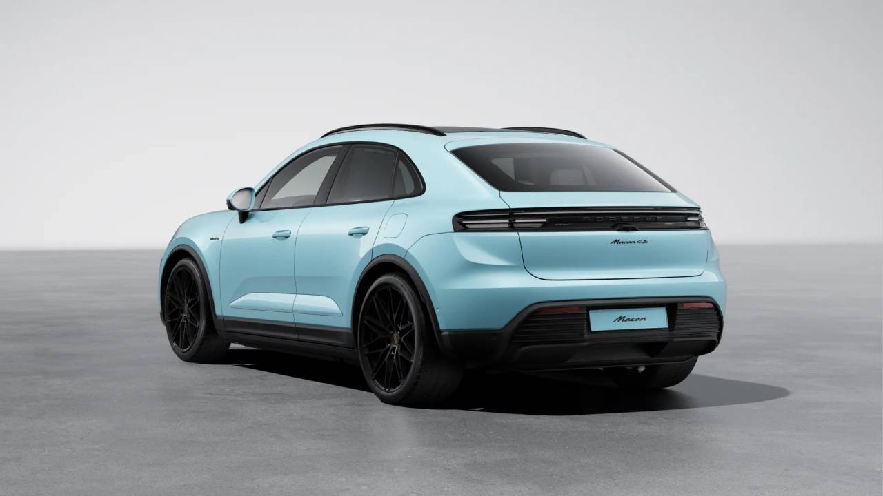 2025 Porsche Macan Electric photo 3