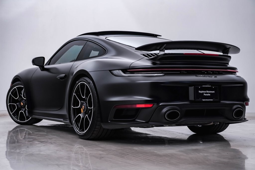 2021 Porsche 911 Turbo S photo 3