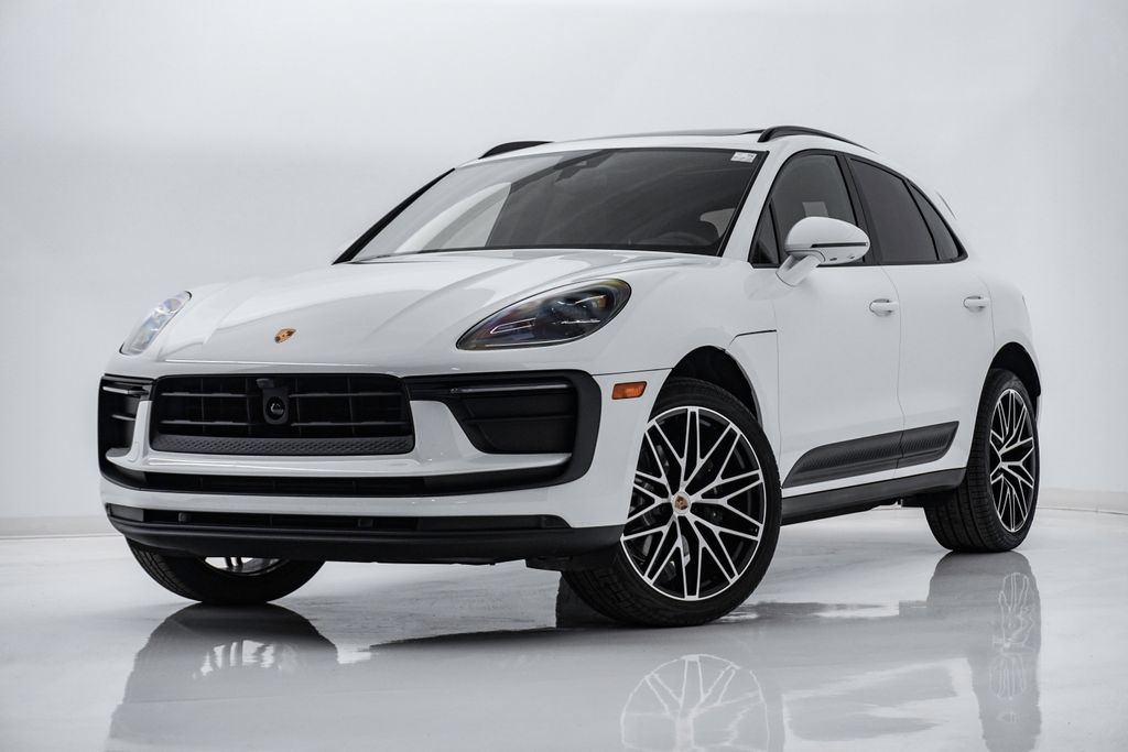 2026 Porsche Macan