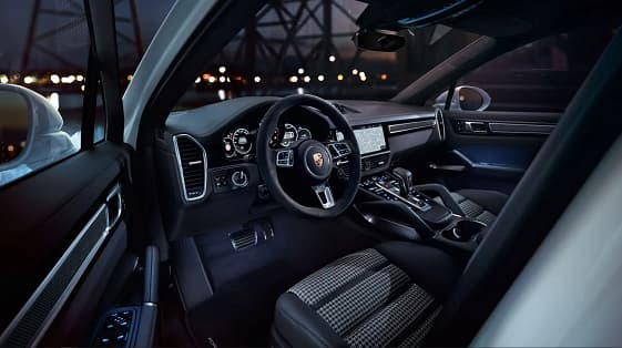 Porsche Cayenne Interior