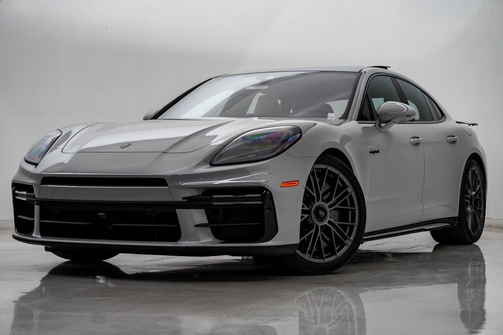 2026 Porsche Panamera