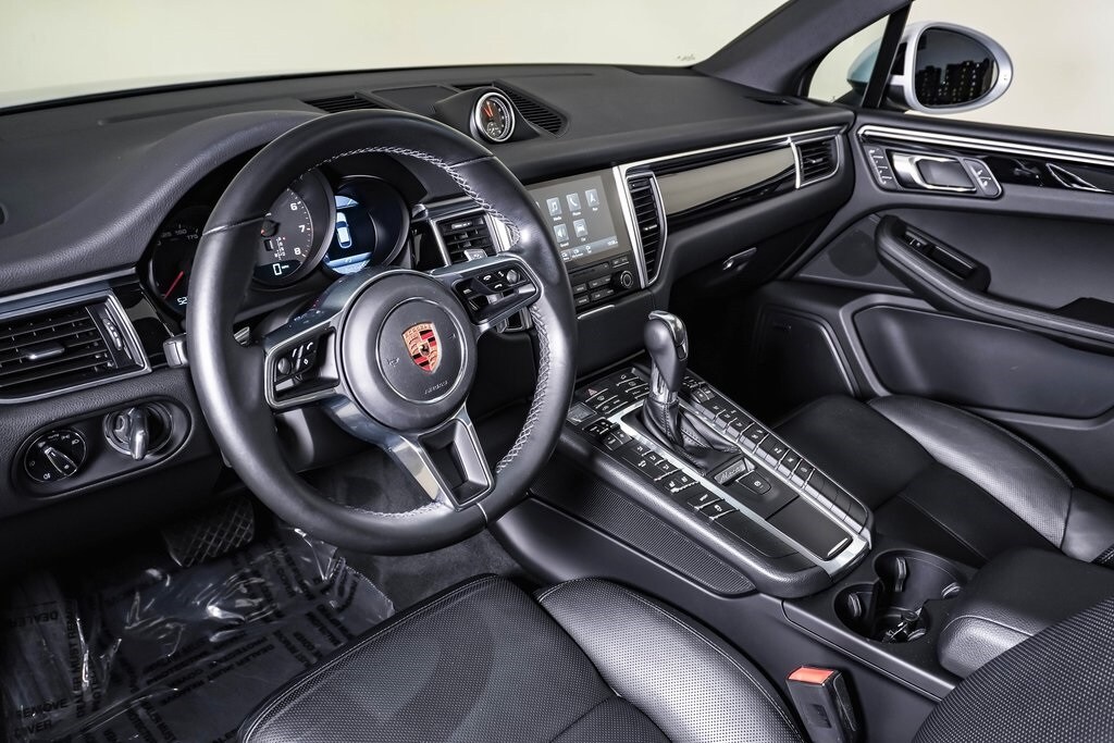 2018 Porsche Macan photo 4