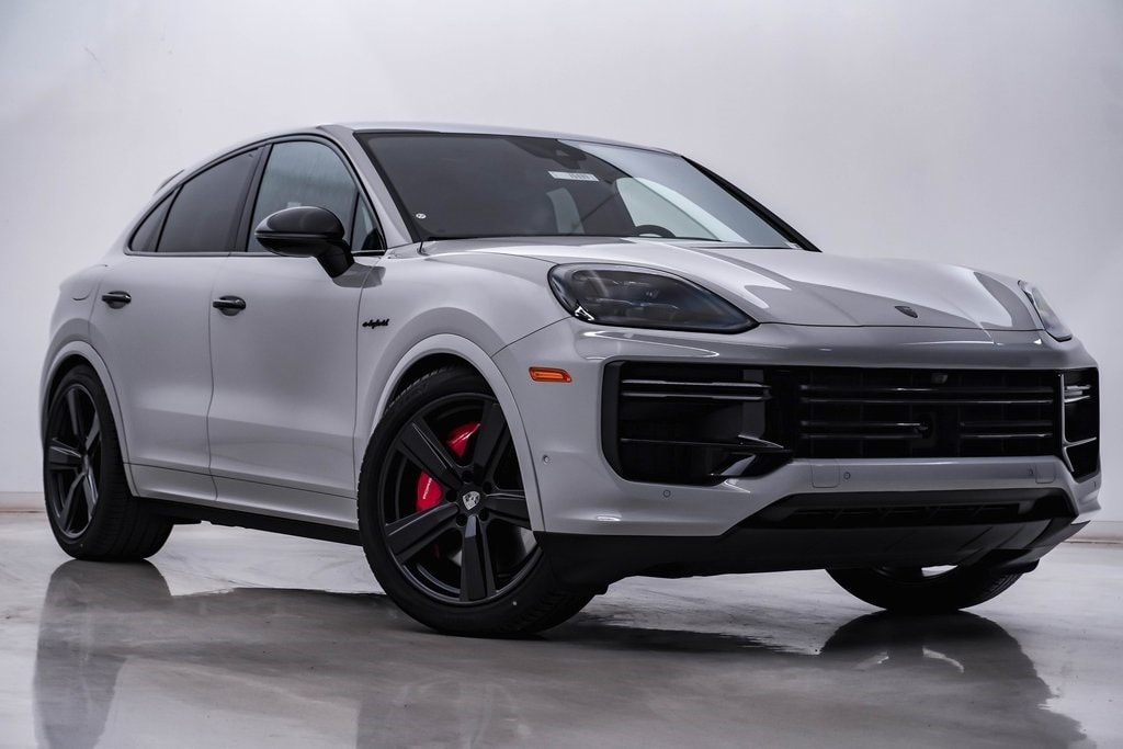 2025 Porsche Cayenne Coup Turbo E-Hybrid - Photo 8