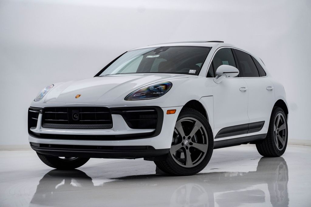 2026 Porsche Macan