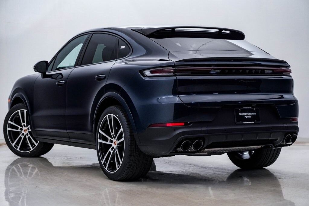 2026 Porsche Cayenne Coupe photo 3