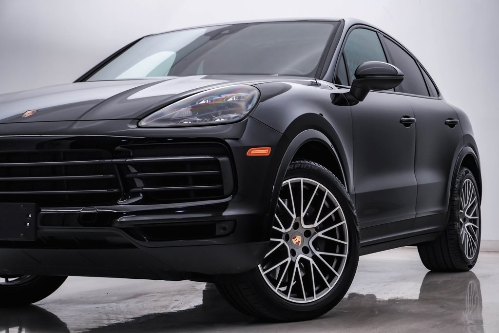 Certified 2022 Porsche Cayenne Coup Platinum Edition with VIN WP1BA2AY7NDA49538 for sale in Westmont, IL