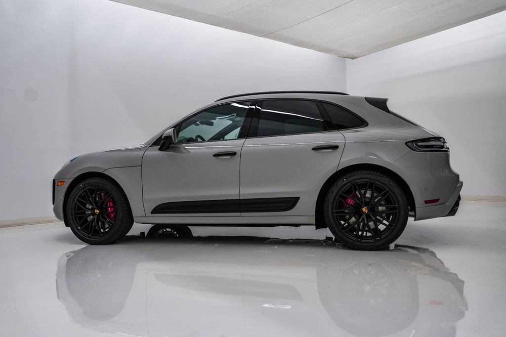 New 2026 Porsche Macan SUV