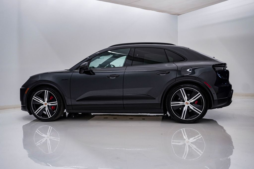 Certified 2025 Porsche Macan S with VIN WP1AB2XA3SL153557 for sale in Westmont, IL