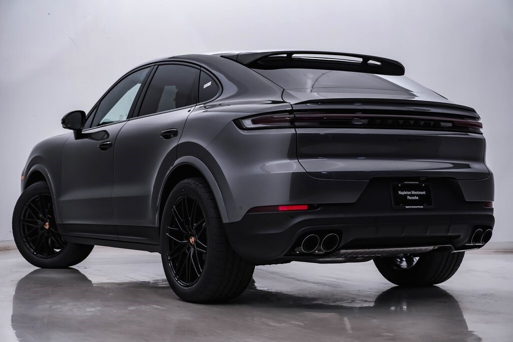 2026 Porsche Cayenne Coupe photo 3