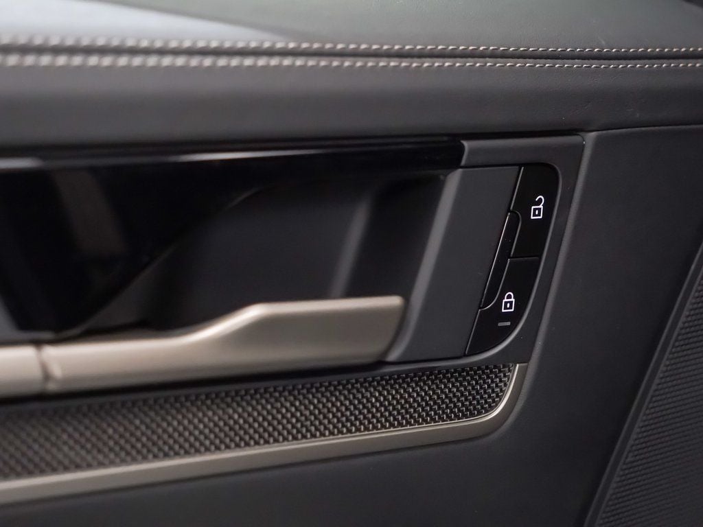 2026 Porsche Cayenne Coup Turbo E-Hybrid - Photo 15