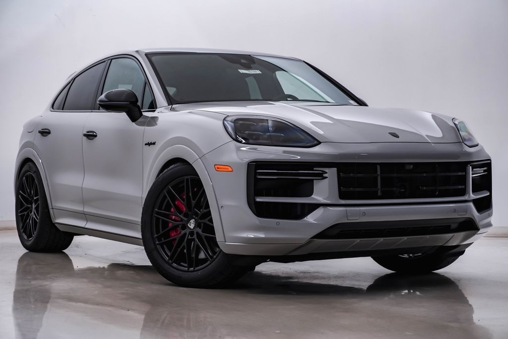 2026 Porsche Cayenne Coup Turbo E-Hybrid - Photo 8